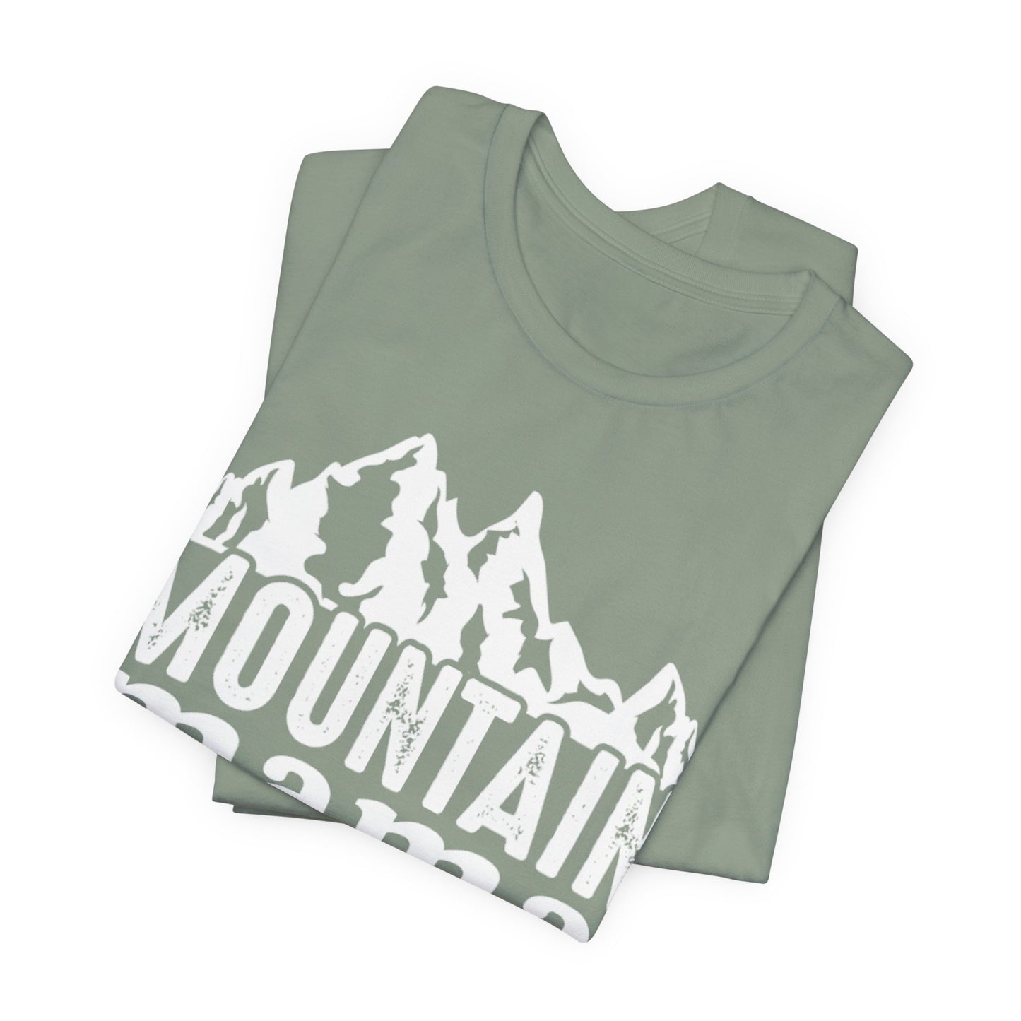 Mountain Mama T-Shirt – Rustic Adventure Graphic Tee for Outdoor Moms