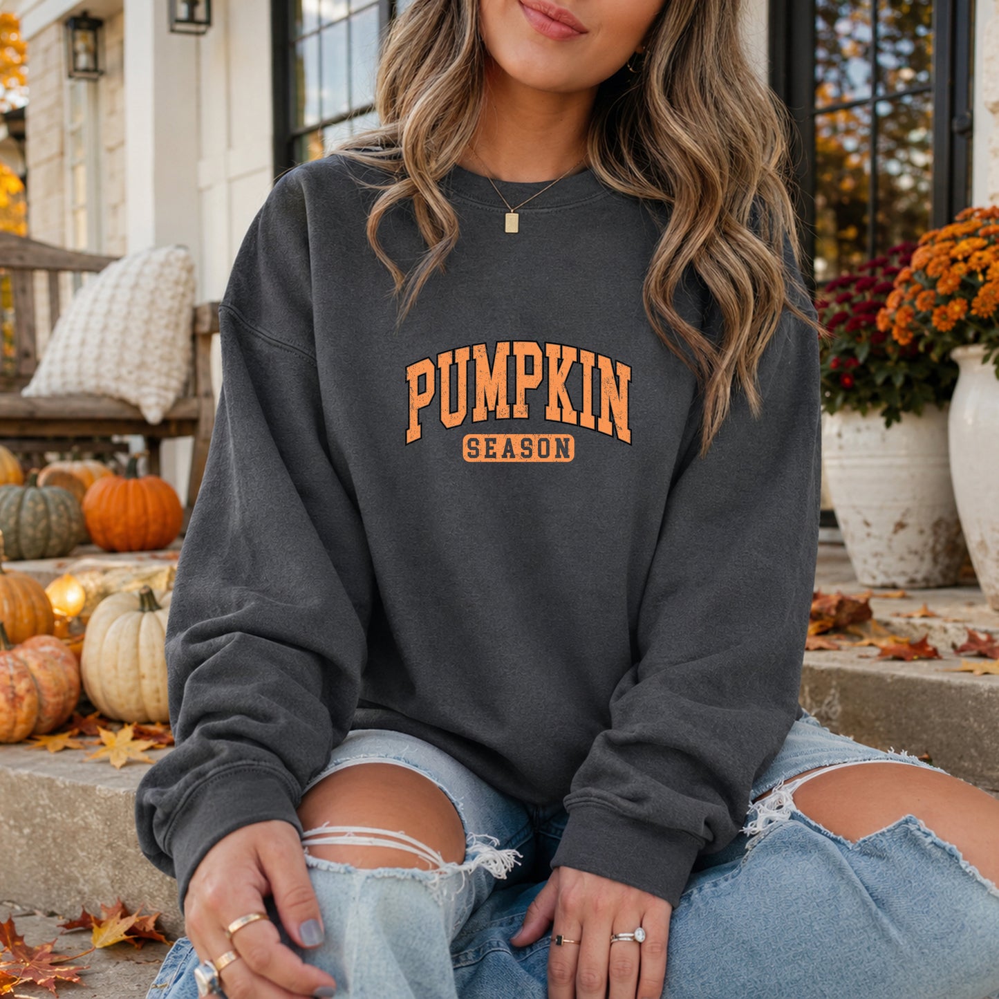 Retro Pumpkin Season Women's Sweatshirt
