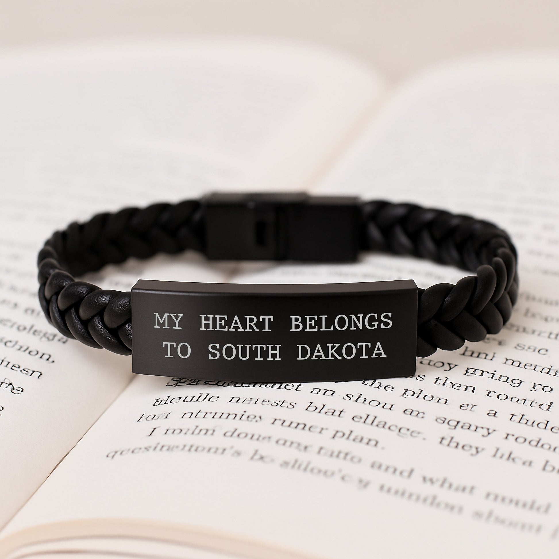 South Dakota Enthusiasts' Gift, My Heart Belongs To South Dakota Interlaced Leather Bracelet, Birthday Unique Gifts from Friends and Family - Image 3